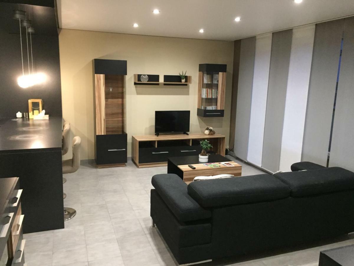 Appartement Des Trois Frontieres Apach Bagian luar foto